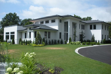 Example of a minimalist home design design in New York