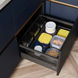 Die R&uuml;ckeroberung der Tupper-Schublade - Pantry And Cabinet Organizers