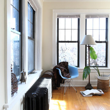 My Houzz: Heartwarming Vintage Touches in a Cozy Chicago Rental