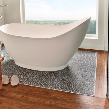 Shower floor- Black Pebbles Tumbled 10mm Mosaic
