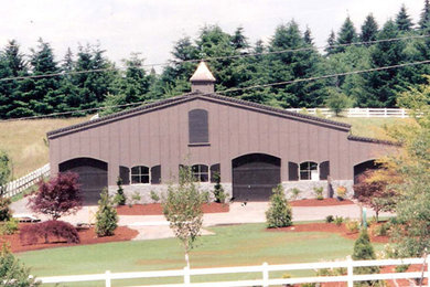 Inspiration for a timeless brown one-story mixed siding exterior home remodel in Portland