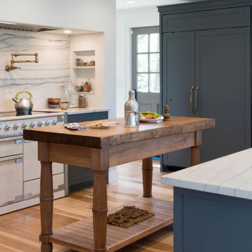 Coastal Kitchen with Freestanding Butcher Block Prep Table – Cape Ann Cottage Co