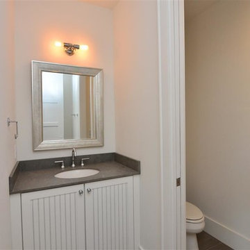 Contemporary Farmhouse Jack and Jill Bath