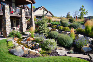 This is an example of a large country front yard driveway in Salt Lake City.