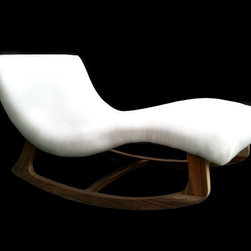 Metaphor | Scandinavian-style Rocking Chaise - Indoor Chaise Lounge Chairs