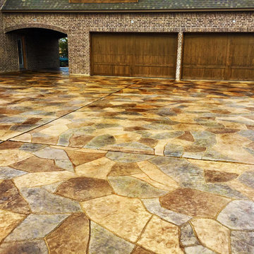 Hand-Cut and Multi-Colored Flagstone Driveway