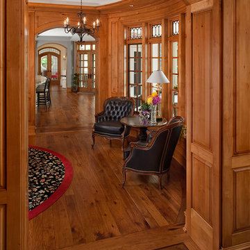 Bayside - Traditional Lakeside Estate