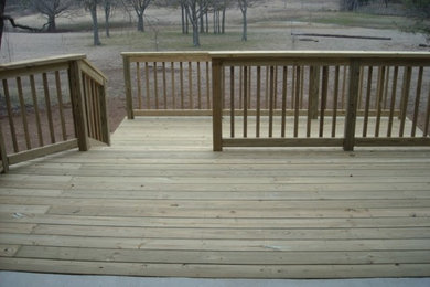 Inspiration for a backyard deck remodel in Austin with no cover