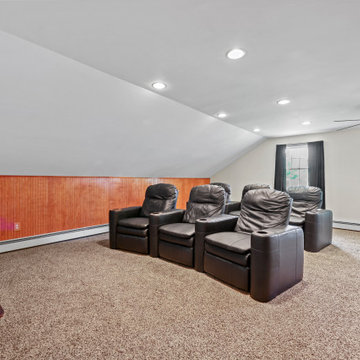 5 Nutmeg Lane, East Hampton, CT 06424