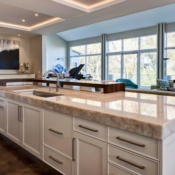 Bathroom - Fantasy Brown Quartzite