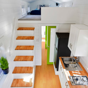 28ft Custom Loft Edition