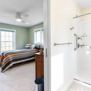 In-Law Suite, Holliston