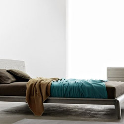 Cloe Bed - Platform Beds