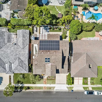 Gorgeous California Home With Solar Panels