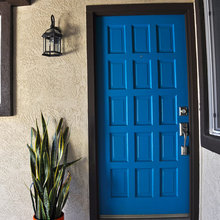 HMT-entry door