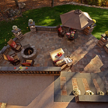 Simplicity Wall and Patio