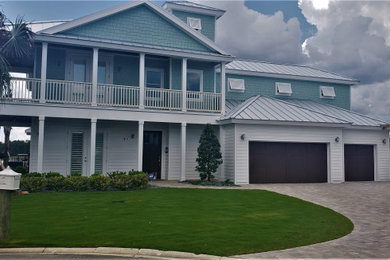 Example of a minimalist exterior home design in Denver
