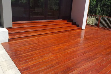 Before & After Deck Staining in Tuckahoe, NY