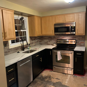 Cabinet refacing—light with dark 2 toned and brick splash