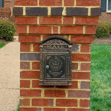 CUSTOM Brick Masonry Mailbox