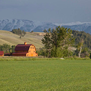 Montana Gambrel Barn Home