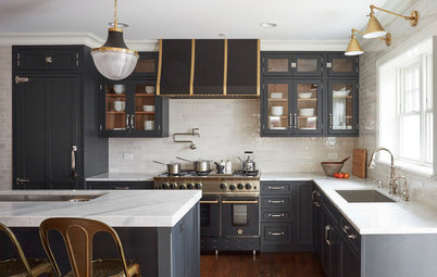 Kitchen of the Week: A Family of 4 Loves to Cook Together Here