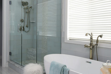 Bathroom - shabby-chic style bathroom idea in Columbus