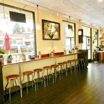 CRUZ CREAMERY / ICE CREAM & FROZEN YOGURT SHOP