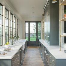 Kitchen: Galley