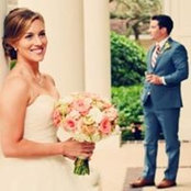 Leah Thompson's photo
