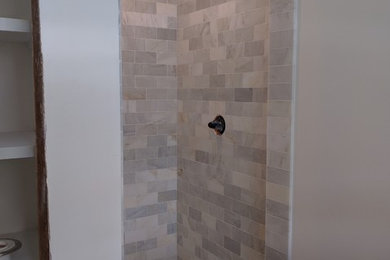 Inspiration for a modern home design remodel in New Orleans
