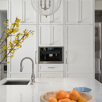 North Hinsdale Show Kitchen