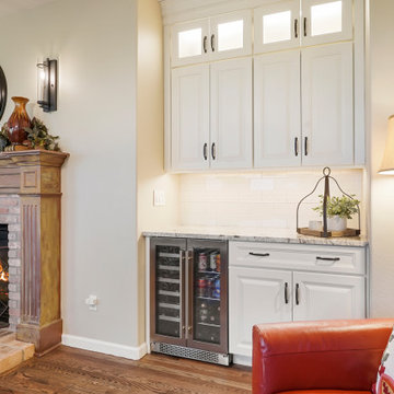Bent Oaks Street - Traditional Elegance Kitchen