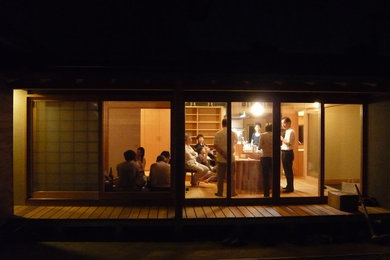 東京23区にある和風のおしゃれなリビングの写真