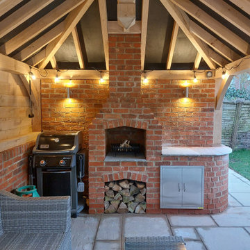 Outdoor Eating Area