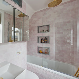 This is an example of a bohemian bathroom in London.