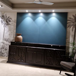 Monochrome Palm haven Wallpaper for Walls - Products
