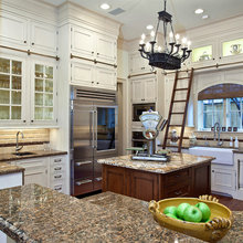 Soffit moldings