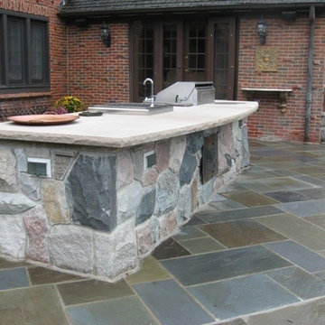 Outdoor kitchen