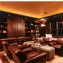 Mens' Lounge
