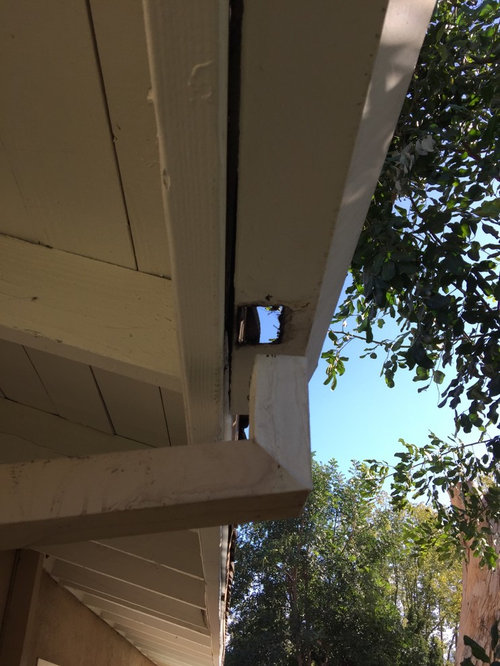how to repair this broken gutter?