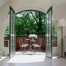 master bedroom patio wall