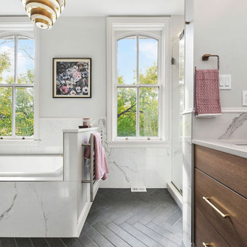 Elegant Escape Main Bath