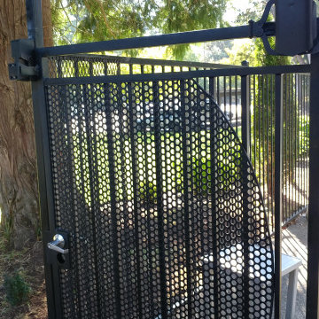 Commercial Gate