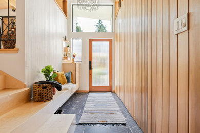1950s entryway photo in Portland