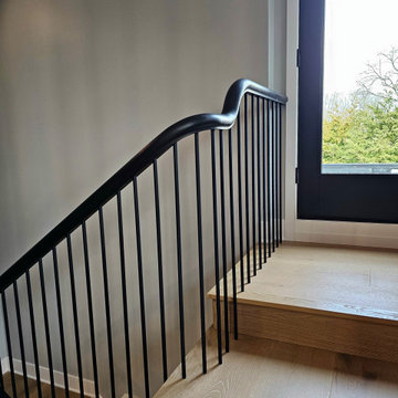 Project #115 | Staircase with Continuous Rail System Without Newels