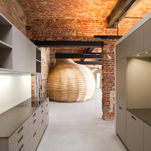 Houzzbesuch: Ein Kokon aus Holz in einem Berliner Industrieloft