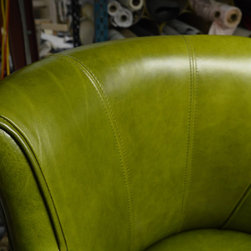 Green Bar-stools Leather - Indoor Pub And Bistro Tables