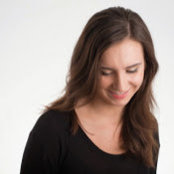 Emily Arata's photo
