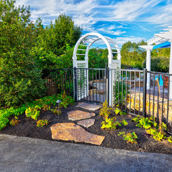 Irregular Flagstone Steppers - Landscaping Stones And Pavers